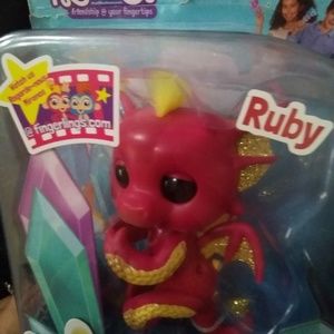 Fingerlings Dragon "Ruby"Brand NEW, NEVER OPENED!